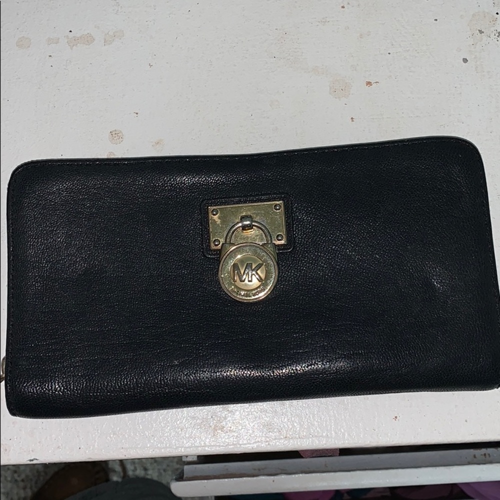 Michael Kors wallet